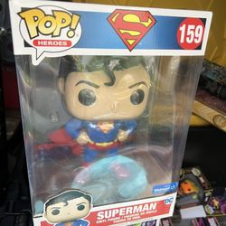 Superman Jumbo Pop Figure