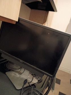 Dell Flat Screen Computer Monitor