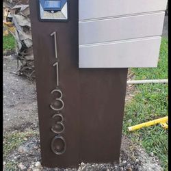 Mail Box 