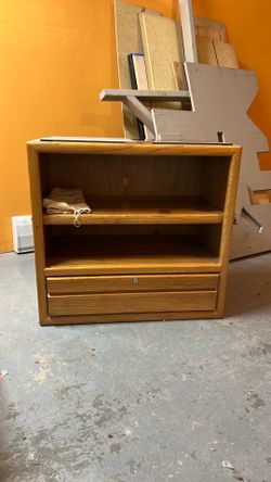 TV stand. Oak. Free
