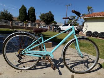 Schwinn Admiral Hybrid Bicycle, 700c wheels, 7 speeds, womens frame, blue