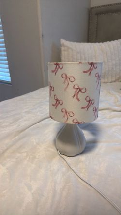 Pink Bow Lamp