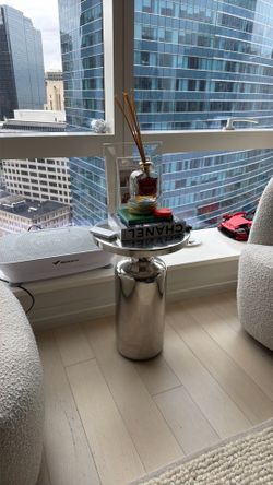 Side table with free decor