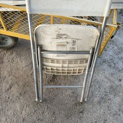 12 Foldable Chairs