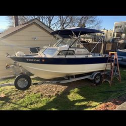 Islander 191v Boat