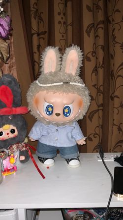 REAL giant labubu