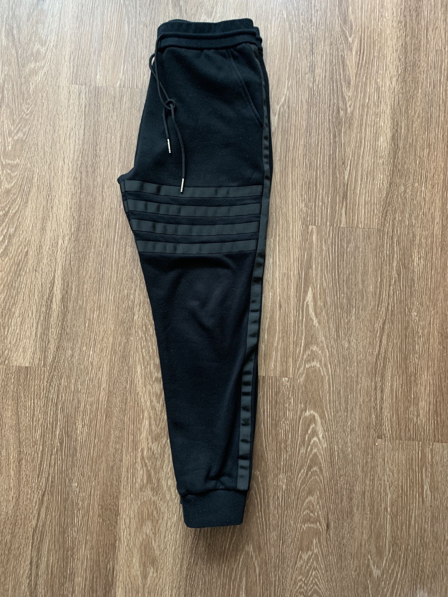 Thom Browne Sweats Black On Black