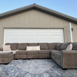 Living Spaces U Shaped Beige Sectional 