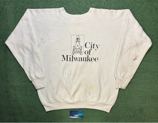 Vintage 1980s city of Milwaukee paint splatter crewneck