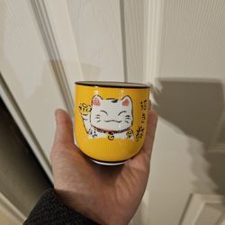 Lucky Cat Tea Cups