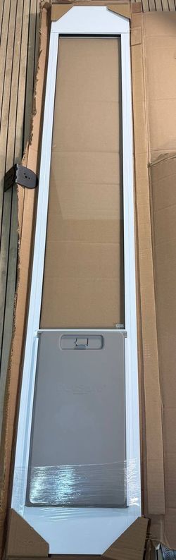 PetSafe Sliding Glass Pet Door Large Dogs 100lb White Dog Pet Cat