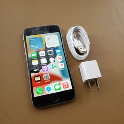 iPhone 6s - UNLOCKED - Like New