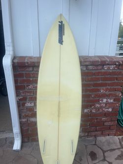 Russell surfboard. Used. Great condition.