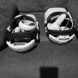 2 Meta 2 VR's