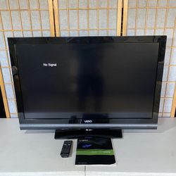 Vizio 40” LCD HDTV W/ Stand & Remote