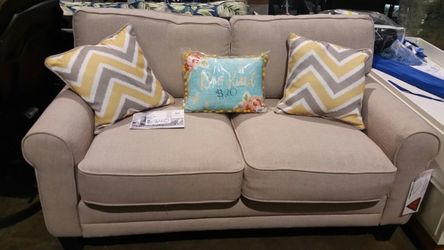 Brand new Serta two-seater couch