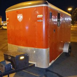 Trailer And RV Ready ! Perfect Opportunity For Business!