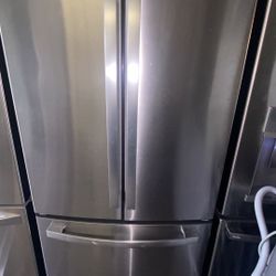 GE ENERGY STAR Refrigerator 