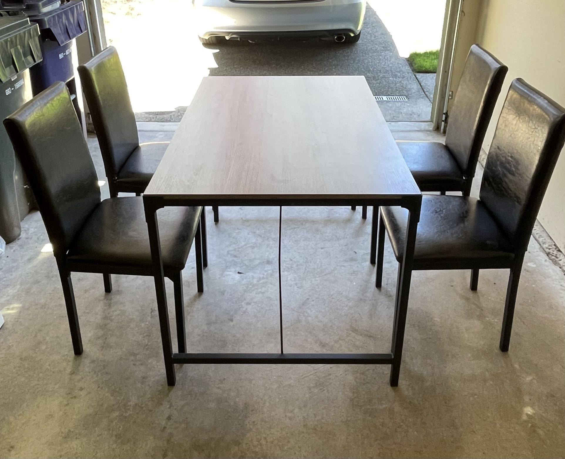 Dining Table with 4 Chairs