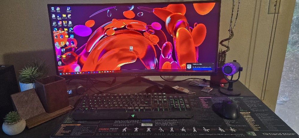 Ultimate Gaming Setup! RTX 4070 + 200Hz Monitor + Razer Keyboard & Mouse