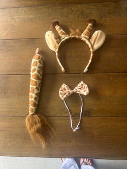 Giraffe costume