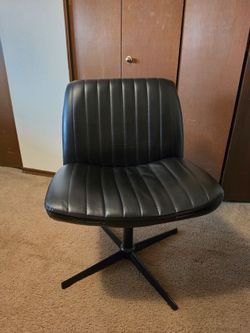 Black Faux Leather Swivel Office Chair