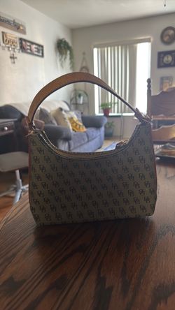 Vintage Dooney and Burke small purse