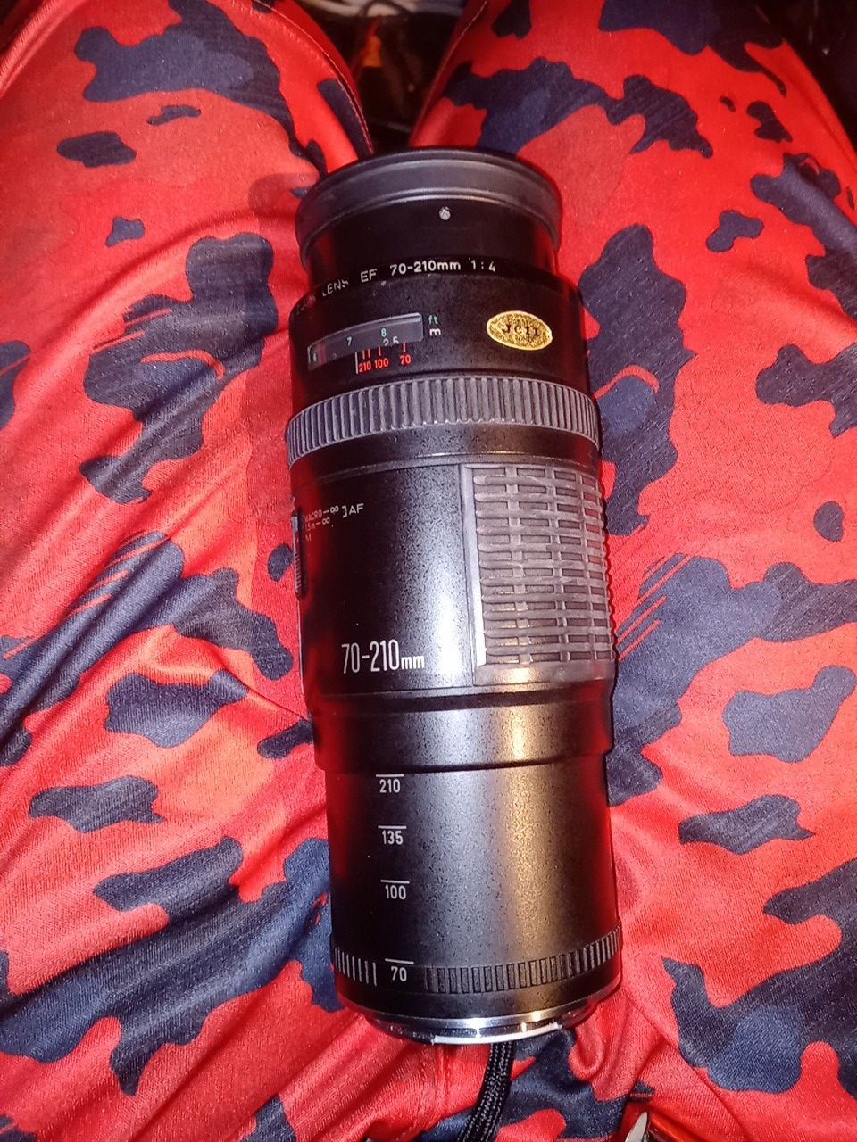 Canon 70-210 EF Auto focus