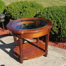 Beautiful Wood And Beveled Glass End Table 