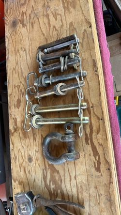 7 Pins 1 Shackle Chicago Pins 2-7”. 2-6”.    2-4-1/2” 1 Aluminum 4” All For 25 Dls OBO