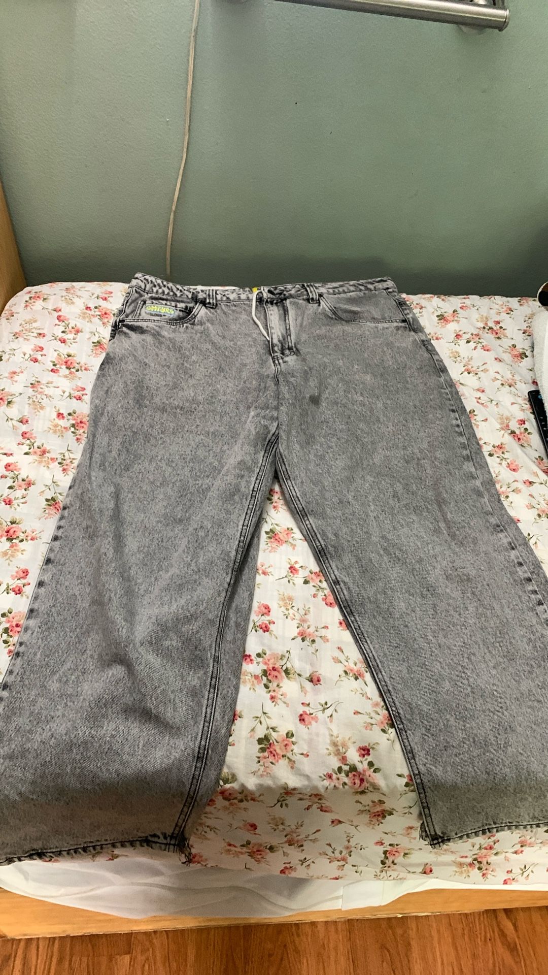 Empyre Pants