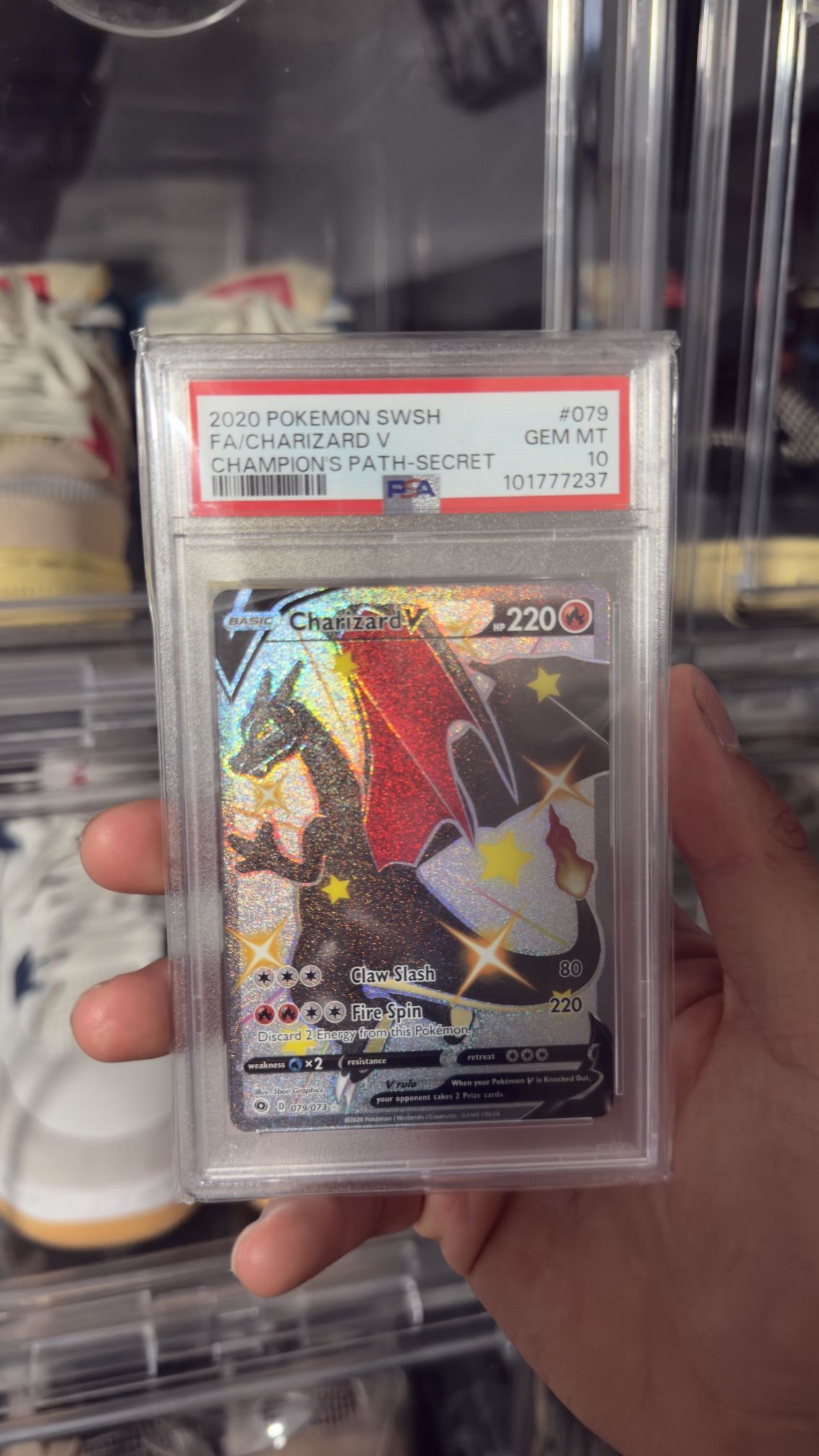 Pokemon Charizard V #079 PSA 10
