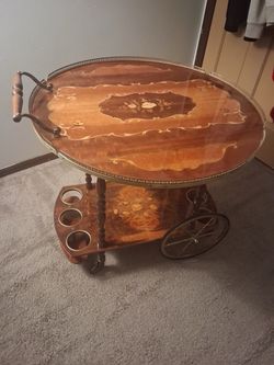 Bar cocktail tea cart