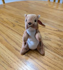 Nuts the Squirrel Beanie Baby
