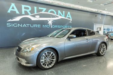 2011 INFINITI G37