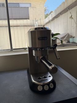 De'Longhi Dedica Espresso Machine, 15-Bar Pump, Frother, Stainless Steel