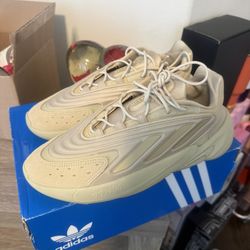 Adidas Size 9