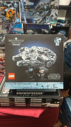 UNOPENED LEGO falcon