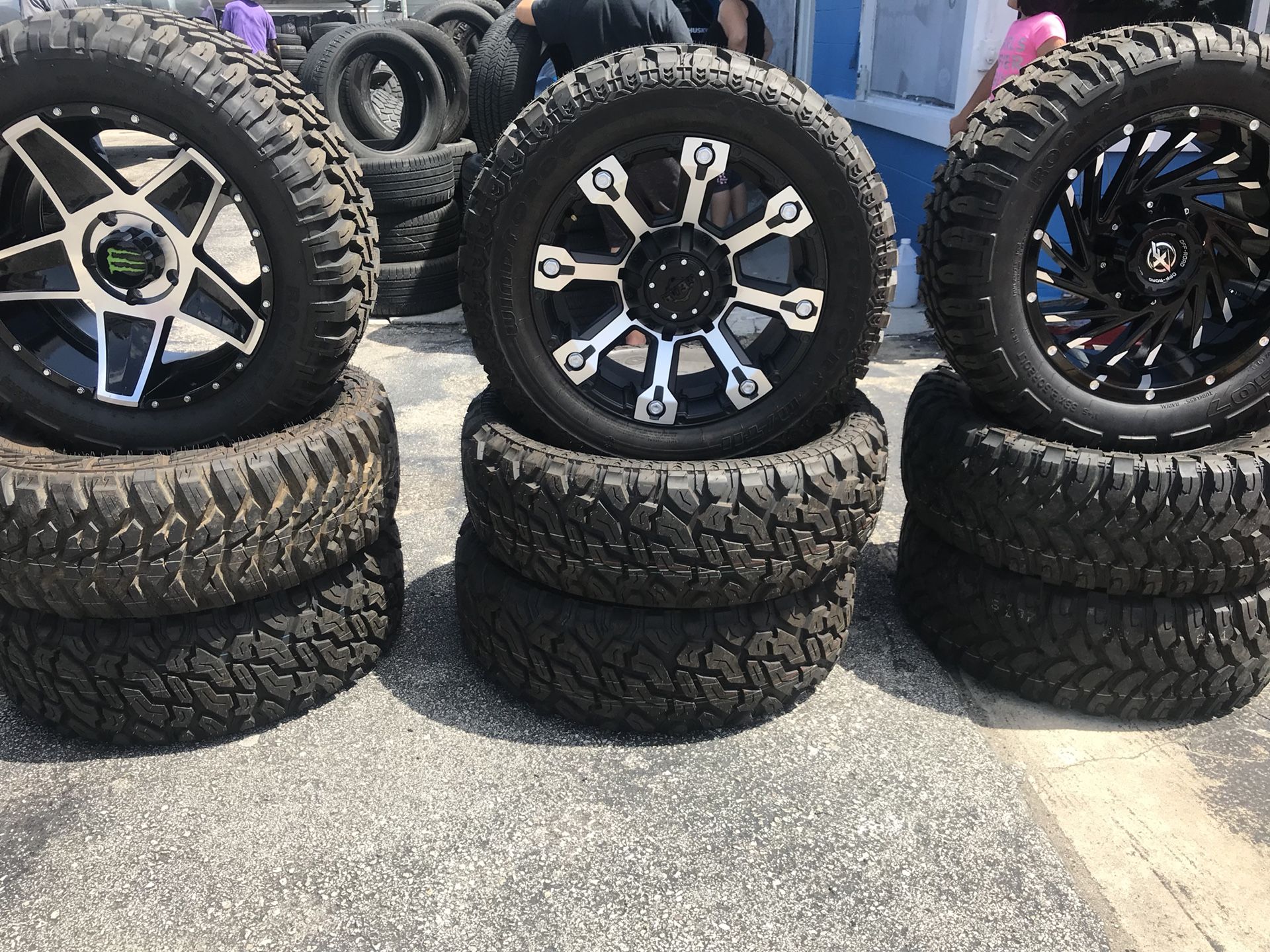 New rims off road and mud terrain tires mounted and balance and alignment free finance available zero Down 😍 no credit needed 💯 days same cash 💰