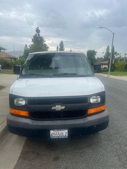 Chevy Express 2500