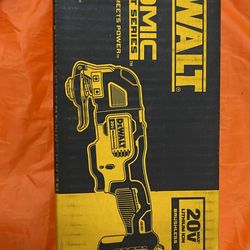 Dewalt Compact Series Oscillating Multi Tool Read Below 