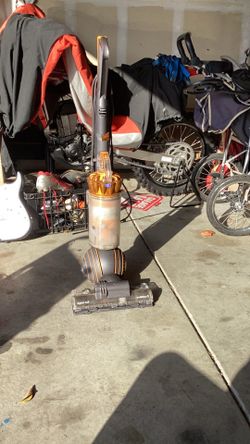 Dyson Vacuum Cleaner Works Perfect Very Good Condition