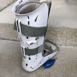 Aircast Medical Boot