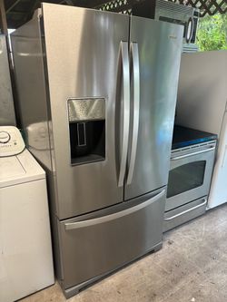 French door refrigerator