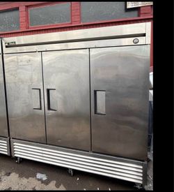 STEAL DEAL BRAND NEW COMPRESSOR TRUE REFRIGERATOR