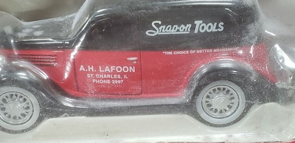 Snap On 1935 Ford Sedan Delivery