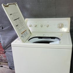 Lavadora Kenmore Heavy Duty Con Garantía Lusiendo Y Trabajando Exelente Tina De Peltre $300