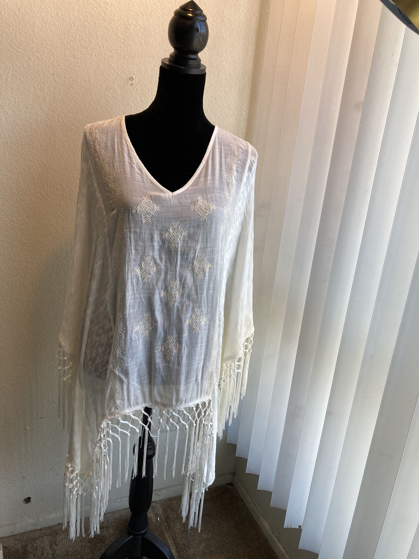 Poncho Small Medium Offwhite