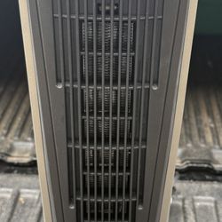 Lasko Oscillating Electric Heater