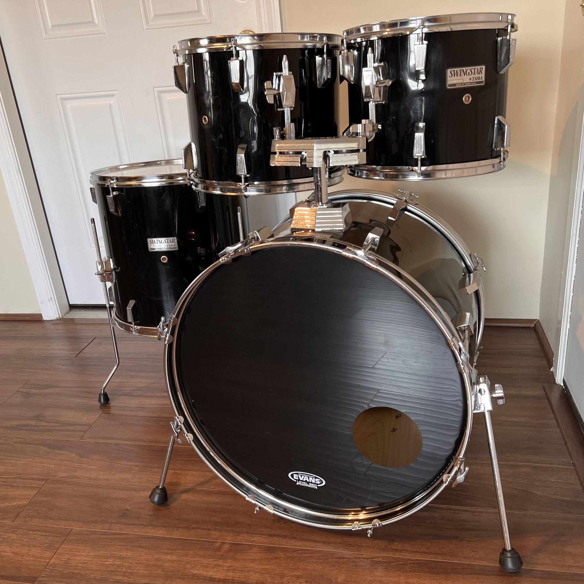 Tama Swingstar Drum Set (shell pack)